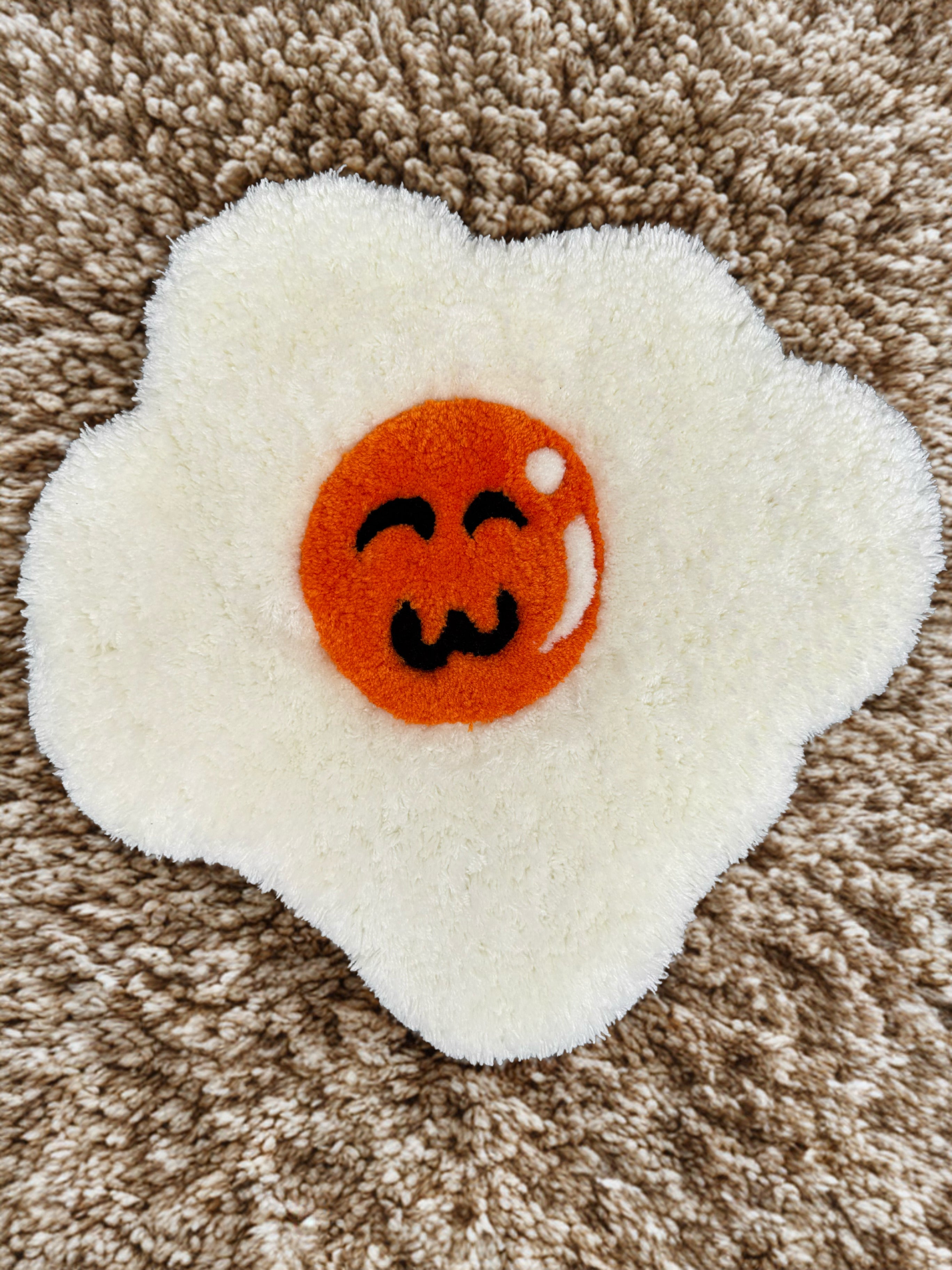 Hand Tufted Happy Egg Rug, Wall Decor, Sofa Accessories