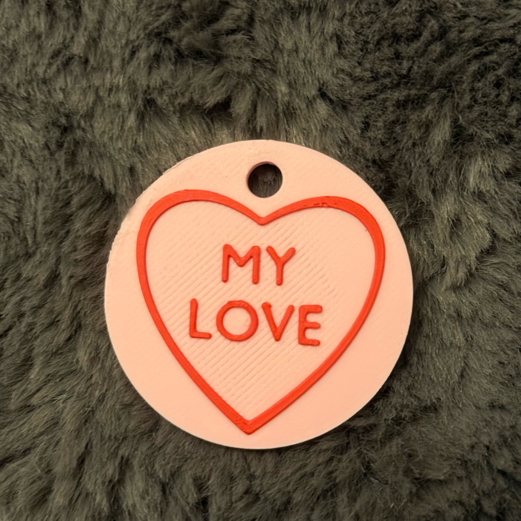 Personalized Love Heart Keychain – Custom Text Sweetheart Gift for Valentine's